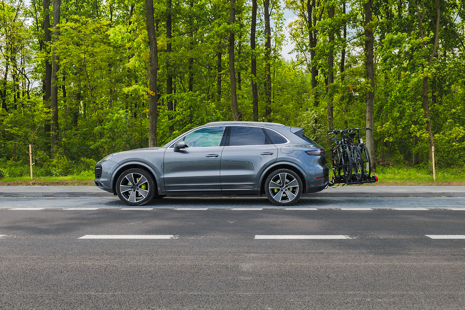 Jaki bagażnik rowerowy na hak kupić?