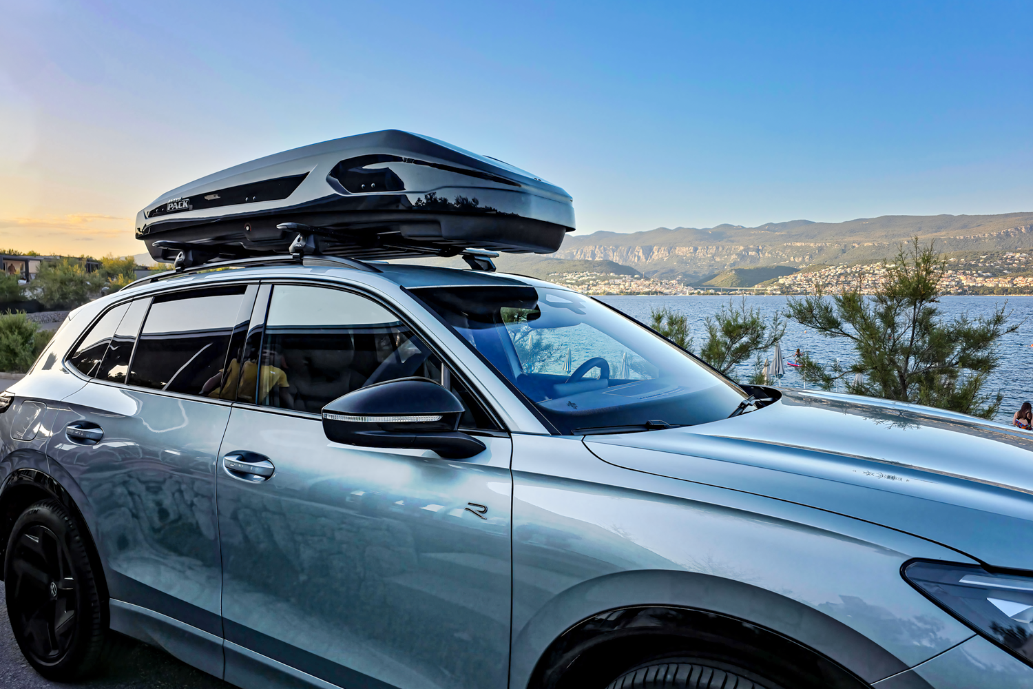 Jak odnowić box dachowy?