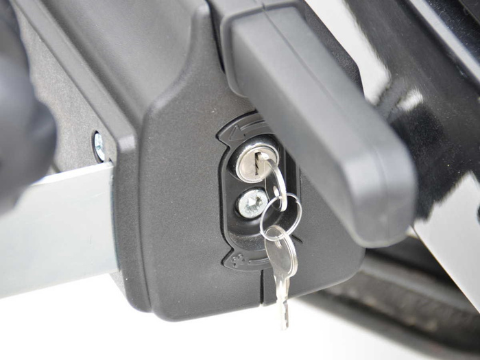 Peruzzo Parma 4 - bagażnik rowerowy na hak na 4 rowery (czarny)