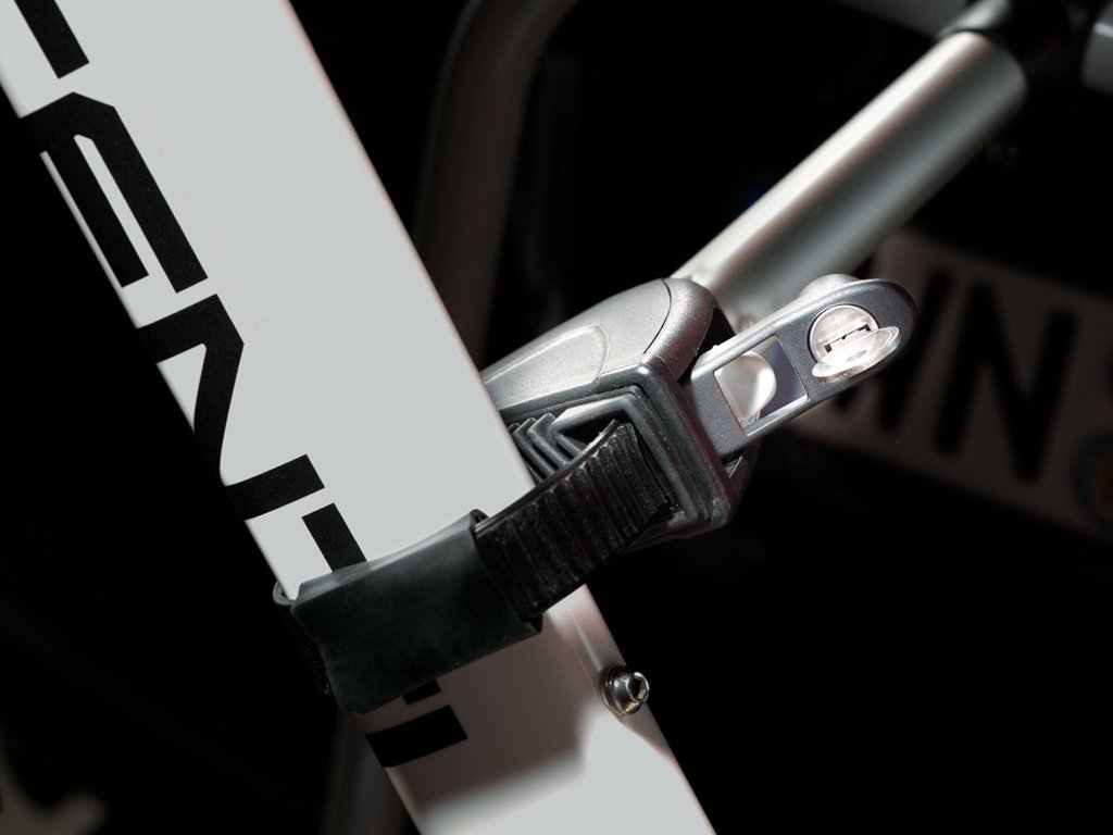 Atera Strada Sport M3 + adapter na 4 rower - bagażnik na hak na 4 rowery